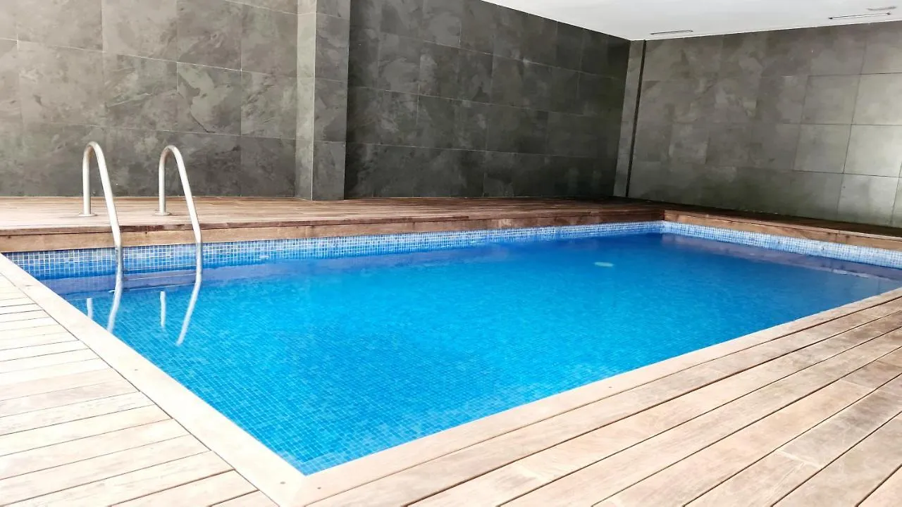 Forum-Ccib-Relax Flats Sant Adria de Besos 0*,